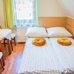 Alesandro Appartement *