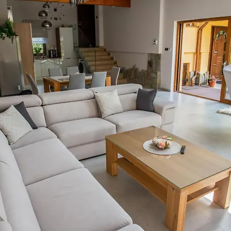 Apartment Alesandro *