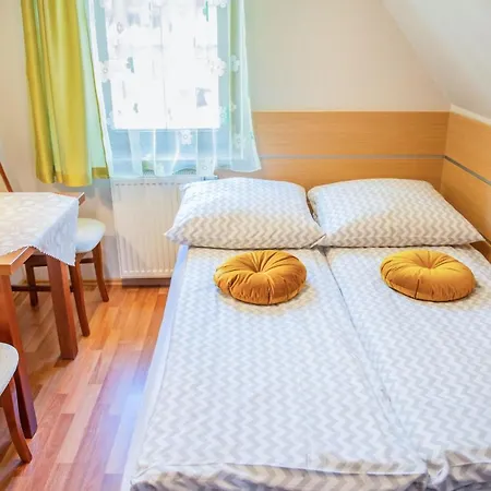 Alesandro Apartman *