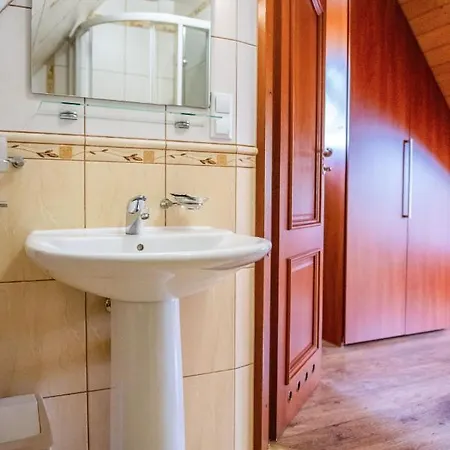 Alesandro Apartman